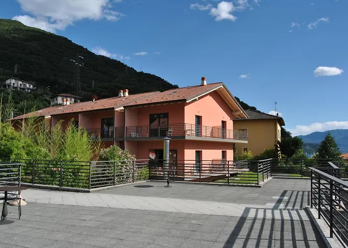 Oasi Del Viandante 아파트 데르비오